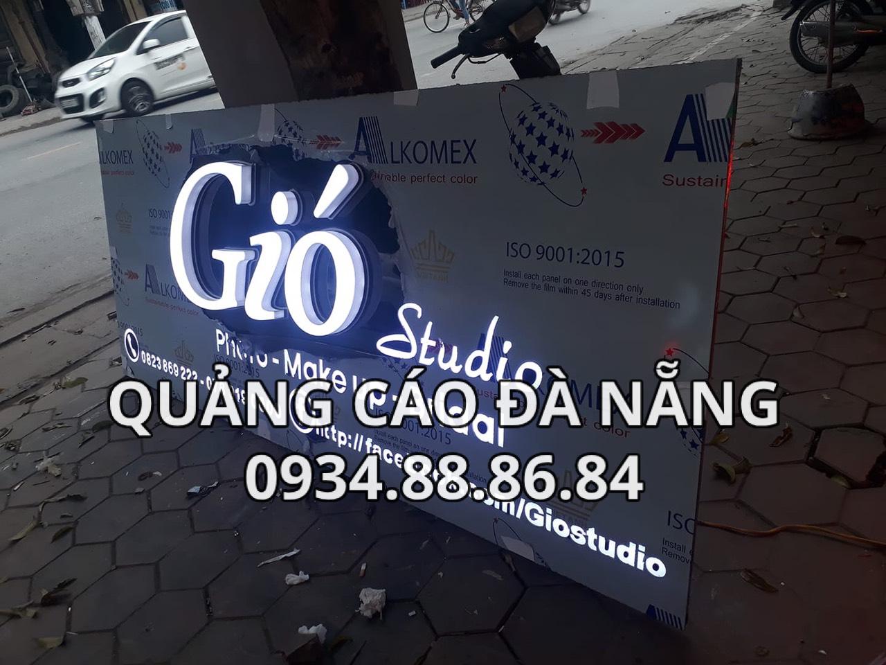 Bảng Hiệu Mica Gió Studio